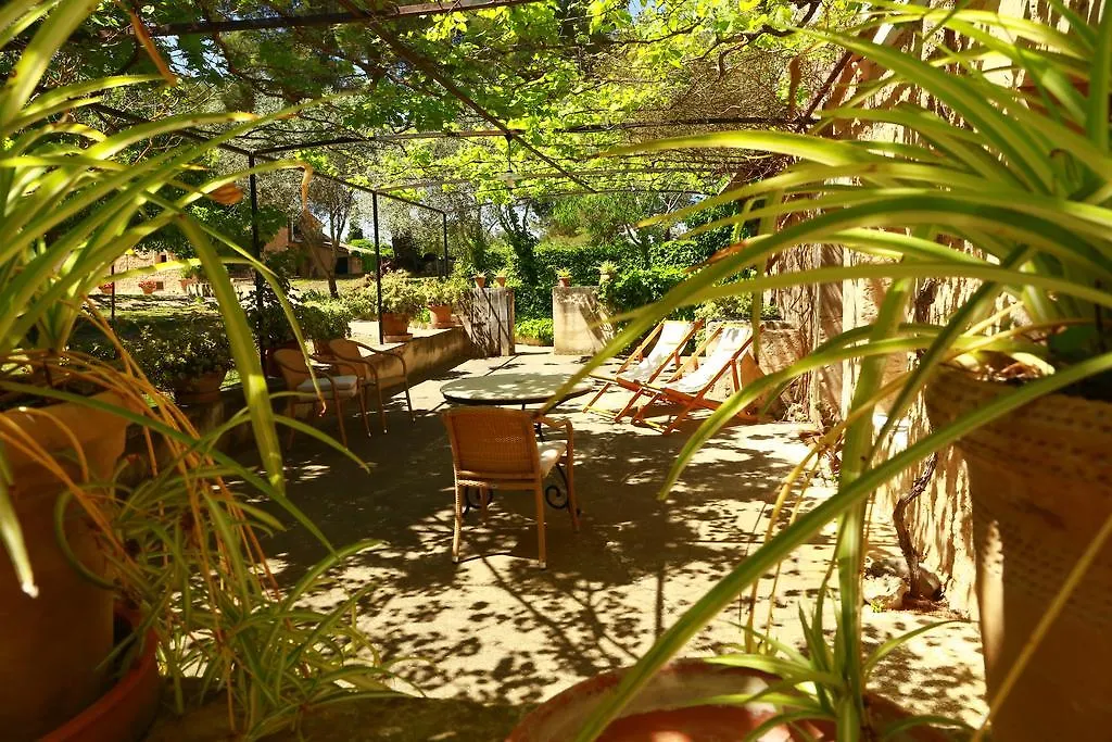 Oliver Moragues Grandhouse & Vineyard Algaida
