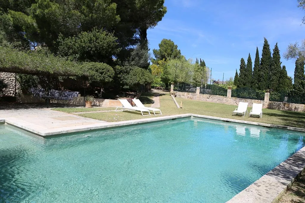 Oliver Moragues Grandhouse & Vineyard Algaida  Venkovský dům Algaida (Mallorca)