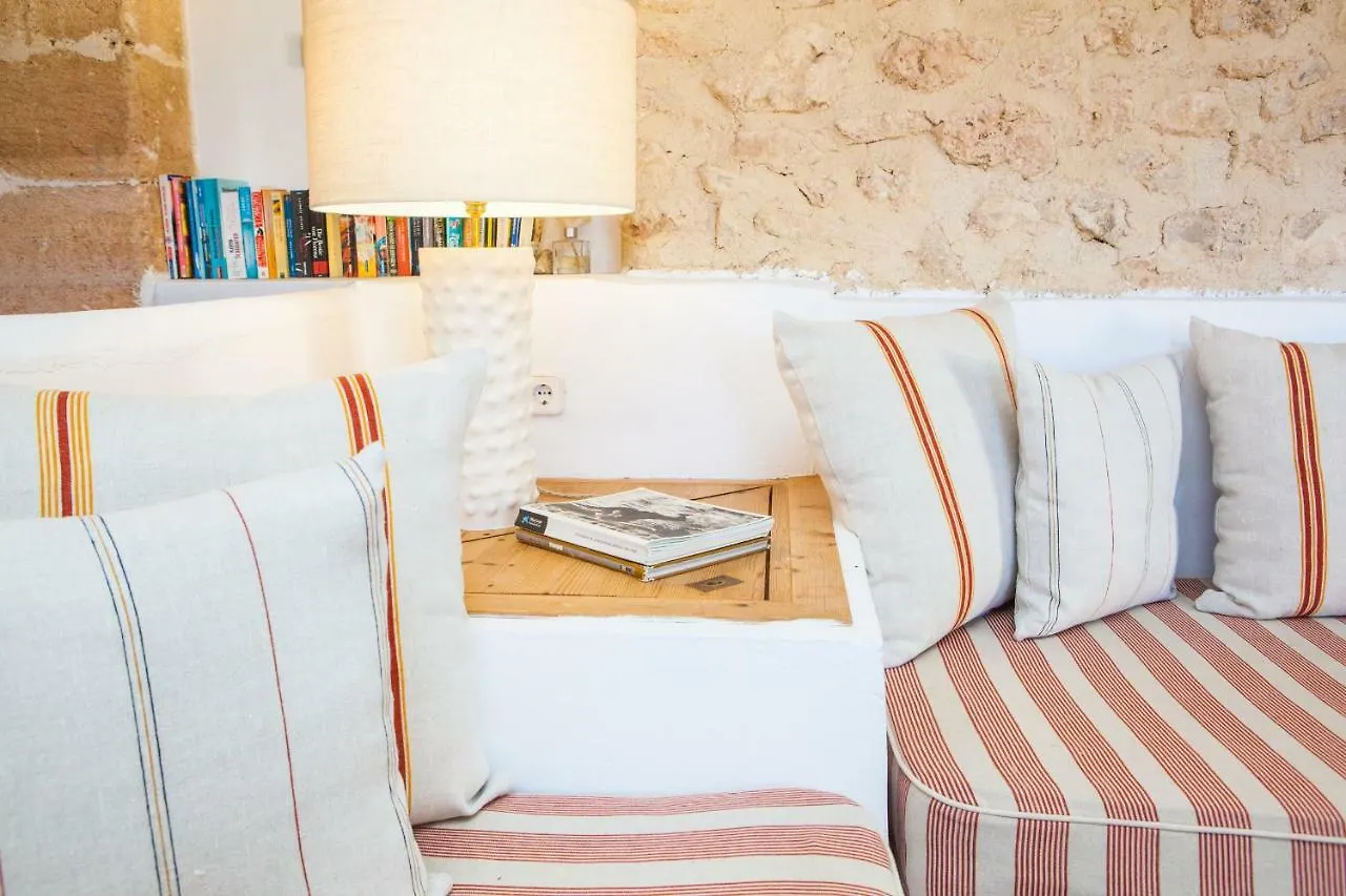 Oliver Moragues Grandhouse & Vineyard Algaida  Spanien